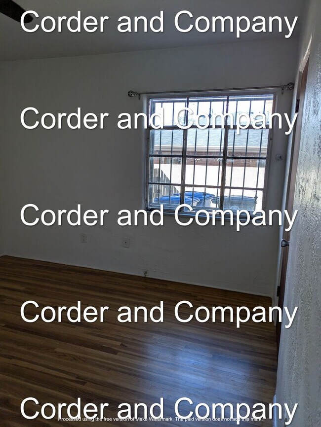 Building Photo - 211-1211 Adams St NE