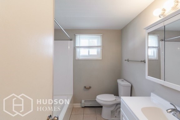 Building Photo - Move in by August 31st - GET 2nd MONTH FREE!