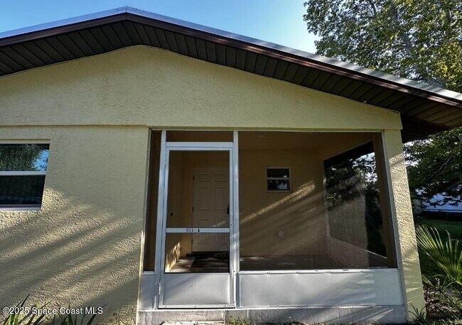 Building Photo - 1153 Carlton Dr