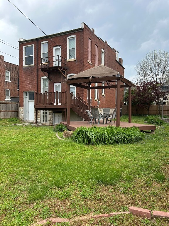 Building Photo - 4560 Gibson Ave