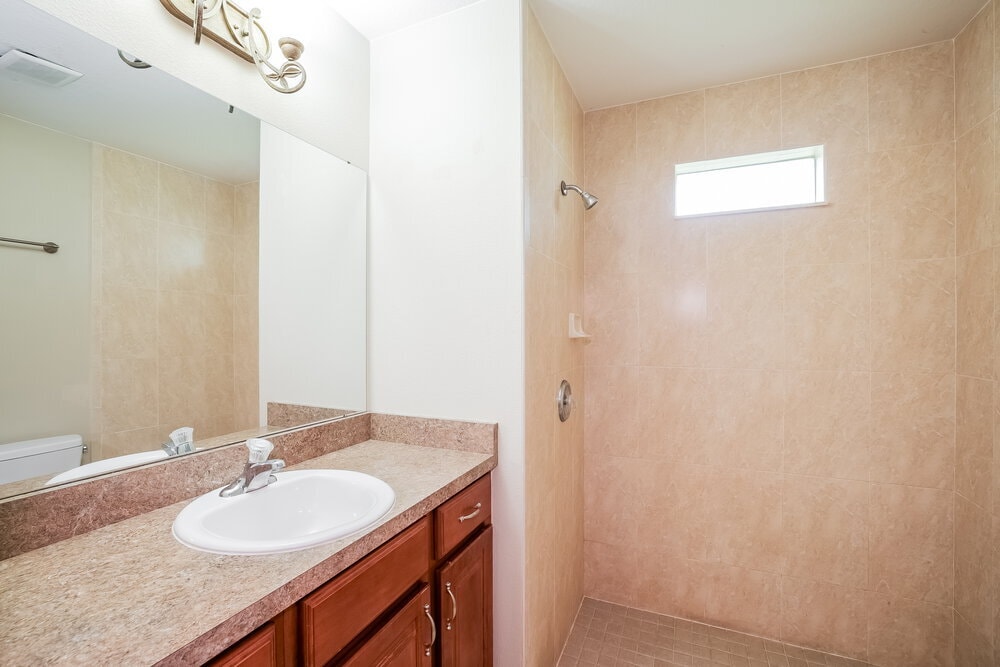 Building Photo - 3896 Ragen St