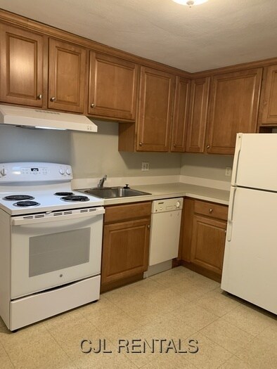 Building Photo - 67 Grove St