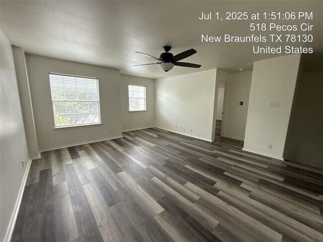 Building Photo - 518 Pecos Cir