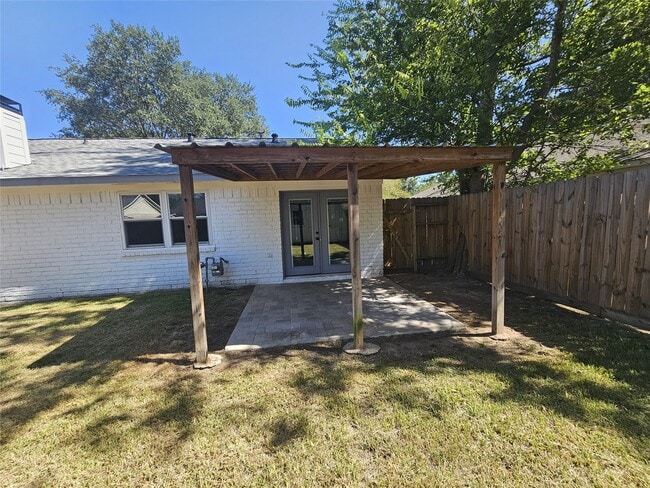 Building Photo - 2519 Piddler Dr