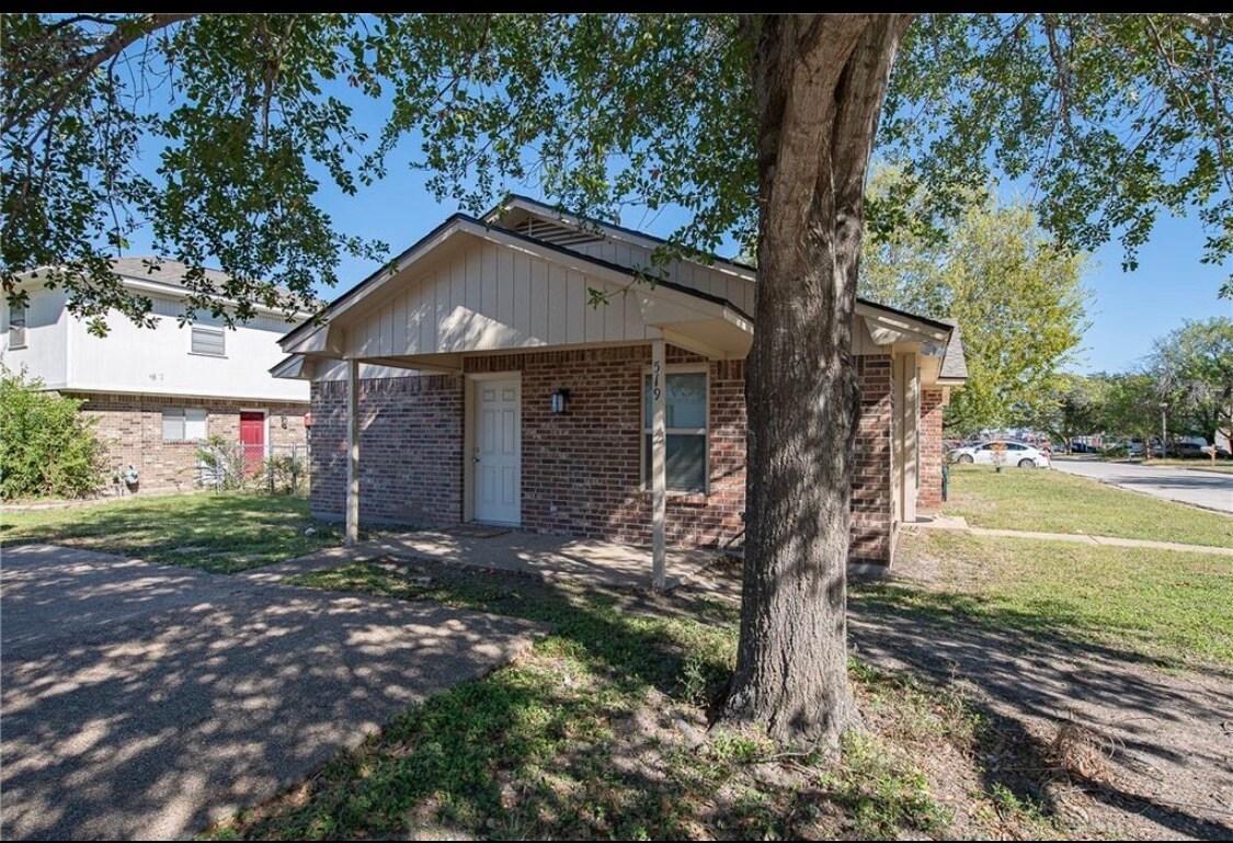 Building Photo - 519 Chappel St