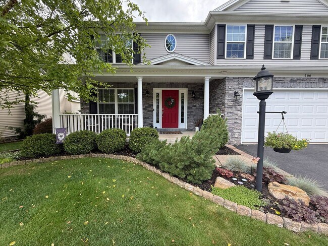Building Photo - Brynwood Single Family Home