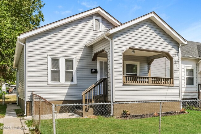 Building Photo - 637 Lindell Ave