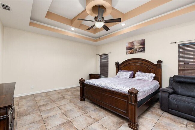 Building Photo - 1304 Rocotillo Ln