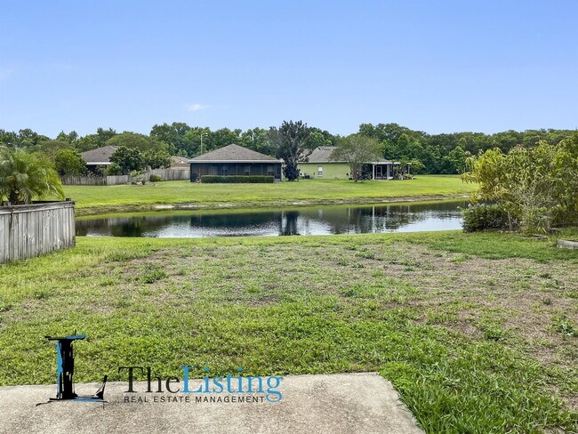 Building Photo - 11272 Moonshine Creek Cir