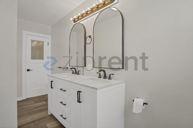 Building Photo - 265 Cherry Dr