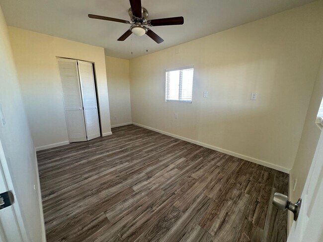 Building Photo - PRIVACY! PRIVACY! Cute newly remodeled 2 bed/1 bath home!