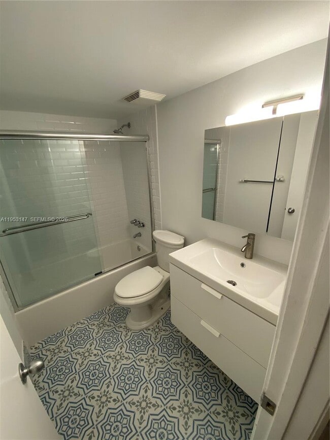 Building Photo - 1308 Drexel Ave