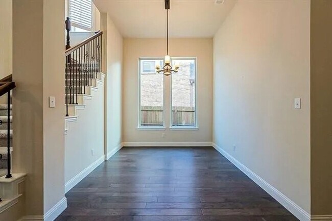 Building Photo - Entertainer's Home in Forney!