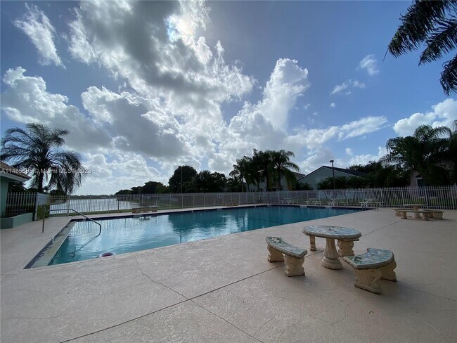 Building Photo - 16226 NW 19th St