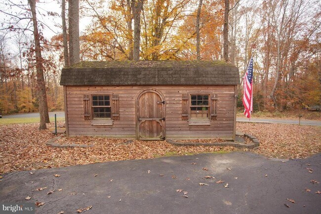 Building Photo - 8391 Miller Pl