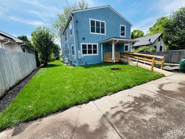 Building Photo - Fully Remodeled Luxury Home with Exceptional Space and Style!!