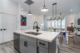 Building Photo - 8324 Springwood Cyn Ln