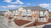 Building Photo - 14196 Lakeside Blvd N