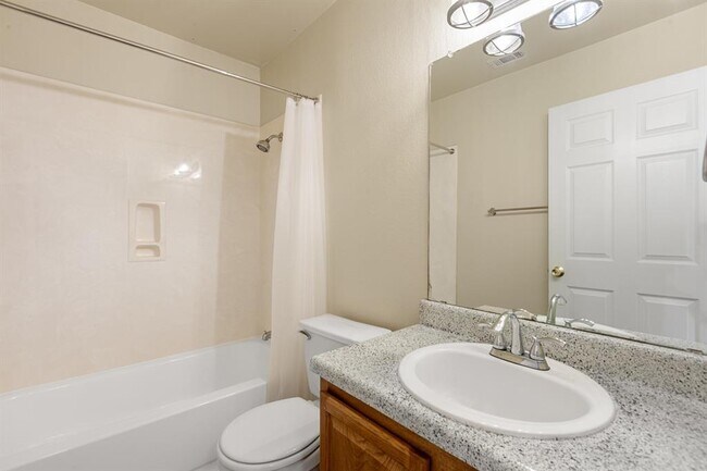 Building Photo - 7400 Cayenne Ln