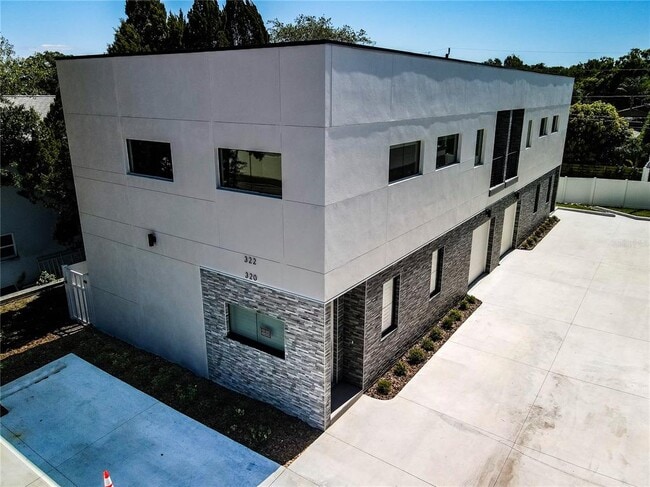 Building Photo - 322 31st Ave N