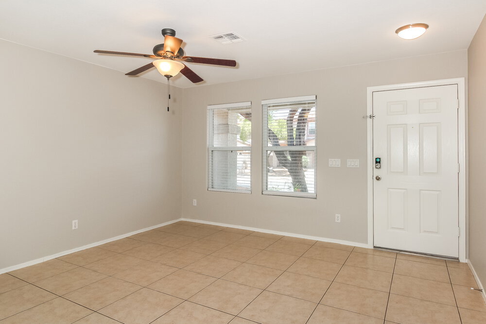Building Photo - 13181 N Deergrass Dr