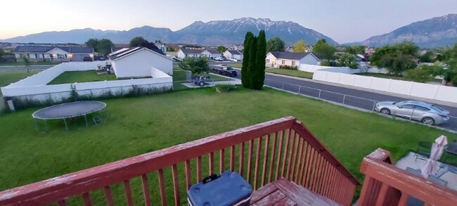 Building Photo - 1862 180 S