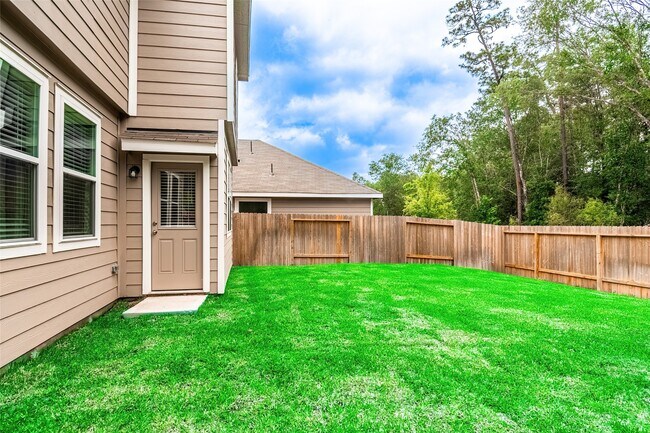 Building Photo - 2413 Tavo Trails Dr