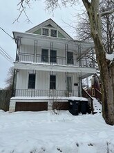 Building Photo - Grumbach Ave