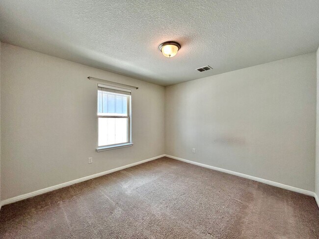 Building Photo - 11909 Mercantile Ln