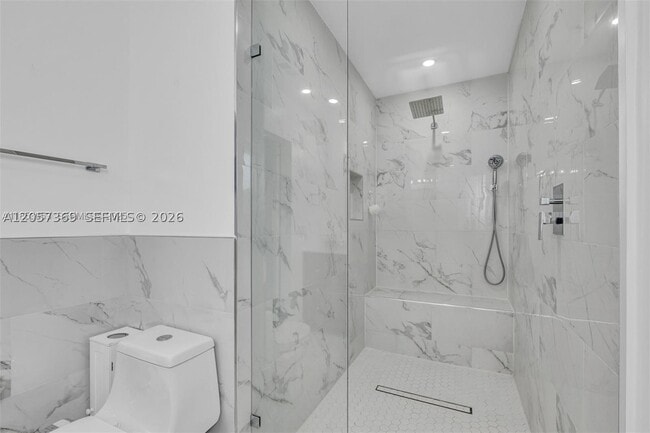 Building Photo - 851 SW 49th Way