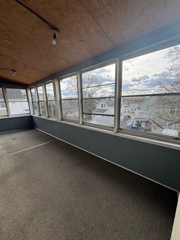 Building Photo - 731 Winthrop Ave