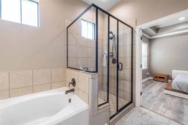 Building Photo - 25135 Andris Ln