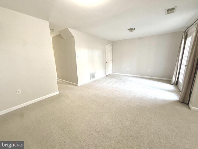 Building Photo - 3362 Nadia Loop