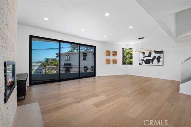 Building Photo - 31868 Circle Dr