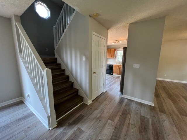 Building Photo - 3806 Crusade Dr