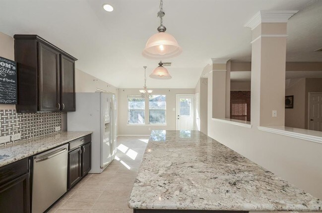 Building Photo - 7439 Parkcross Pl