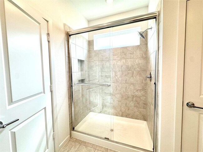 Building Photo - 21746 Heather Elm Dr