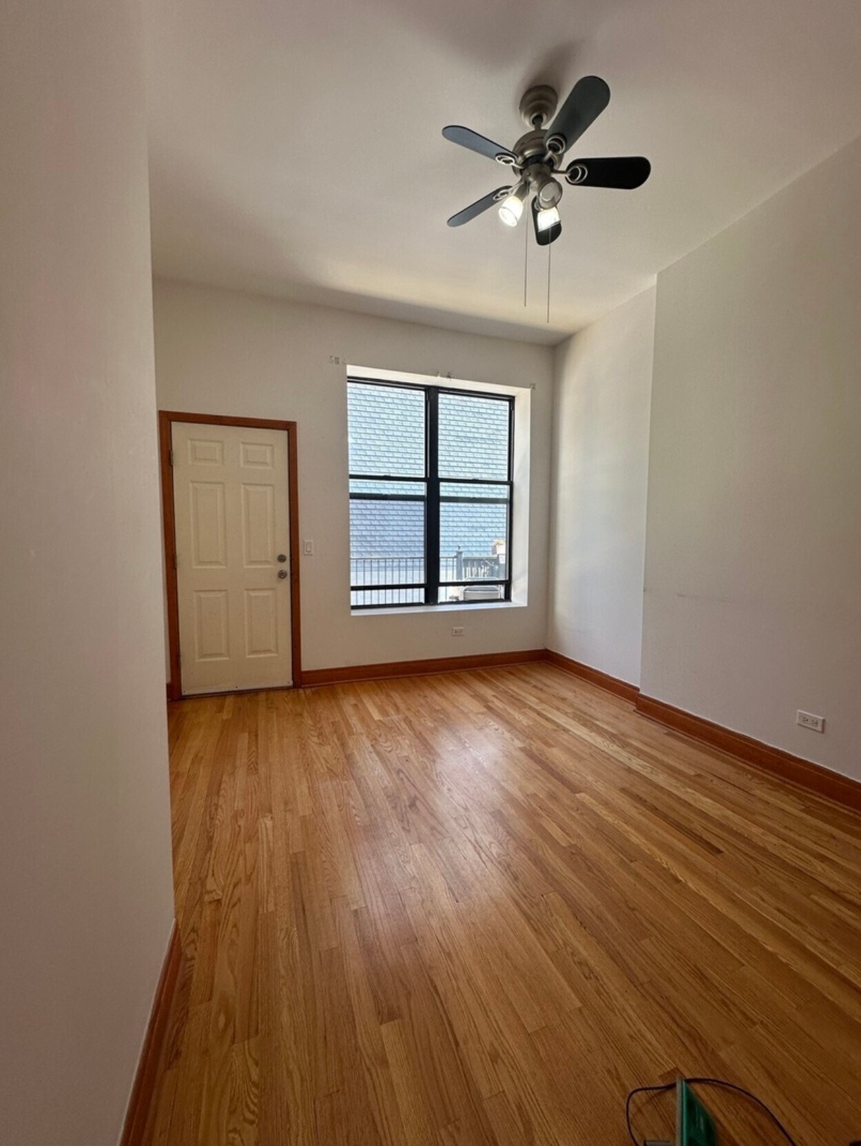 Building Photo - 313 S Peoria St