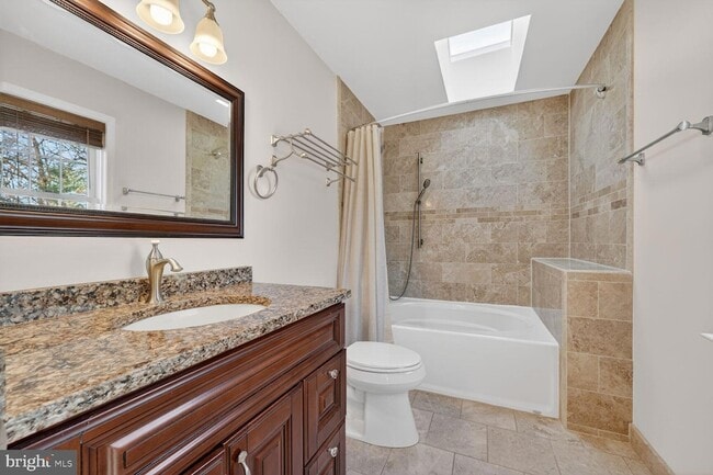 Building Photo - 12592 Rock Ridge Rd