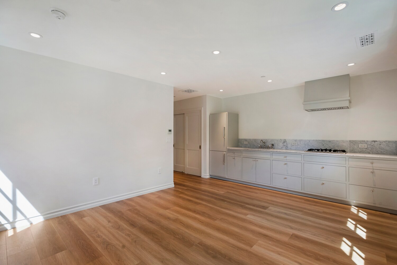 Building Photo - 3132 Belden Dr