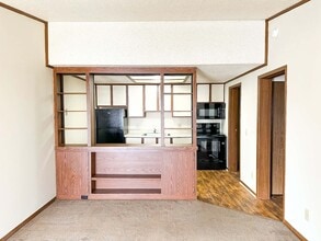 Building Photo - 2421 Madison St