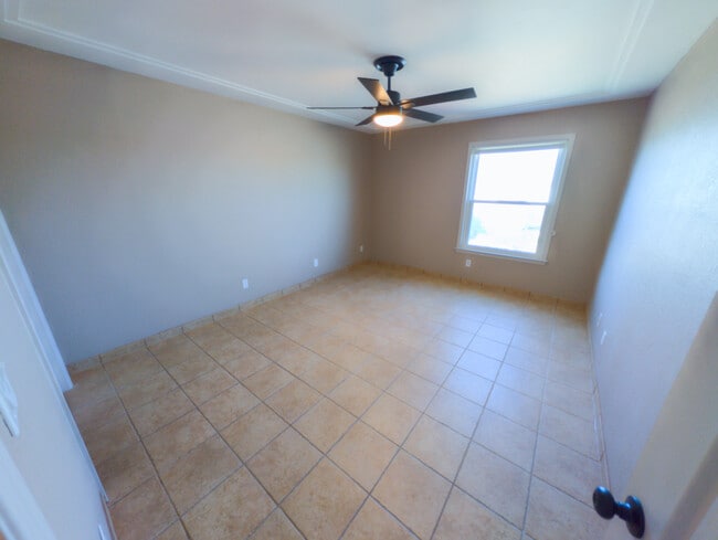 Building Photo - 1397 James Dudley Dr