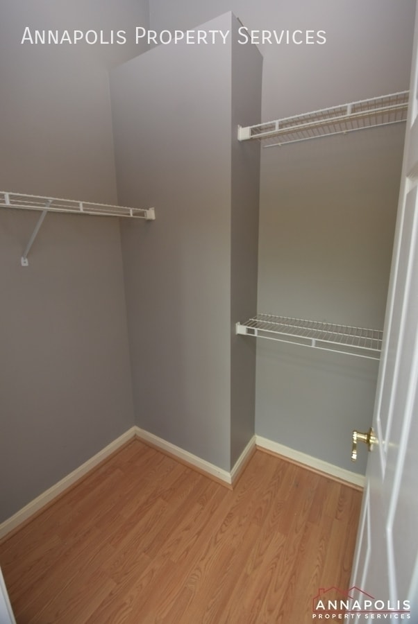 Building Photo - 1629 Elkwood Ct