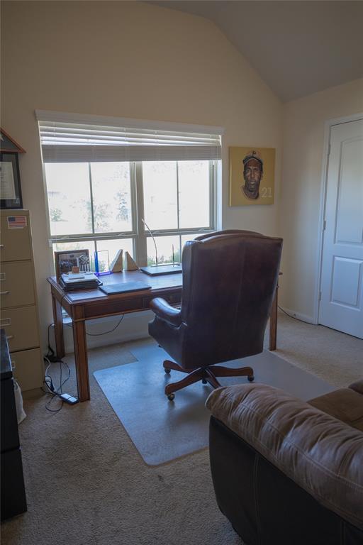 Building Photo - 14550 Myers Dr