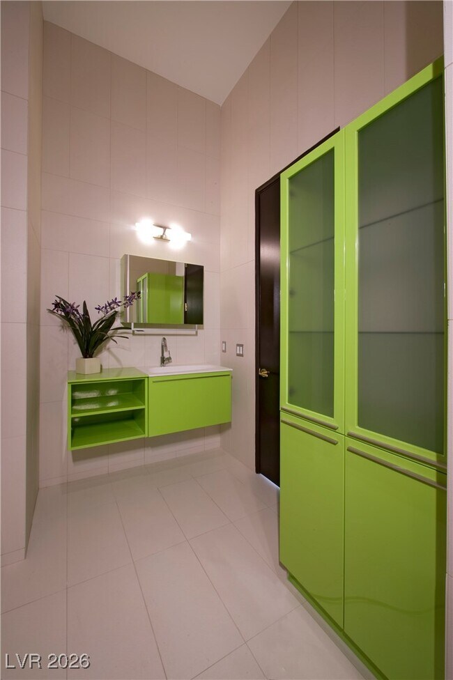 Building Photo - 7418 Yonie Ct