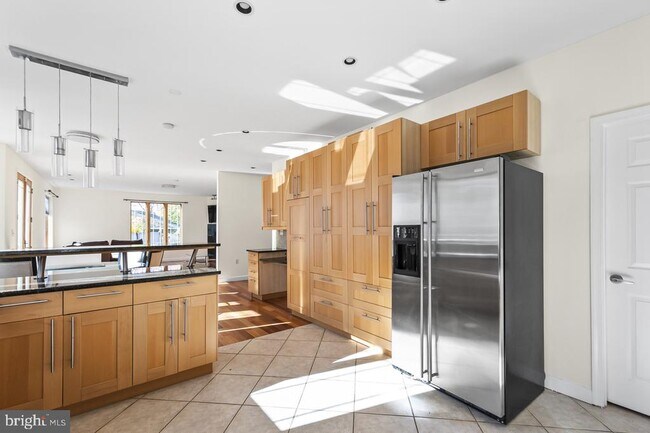 Building Photo - 10009 Sinnott Ct