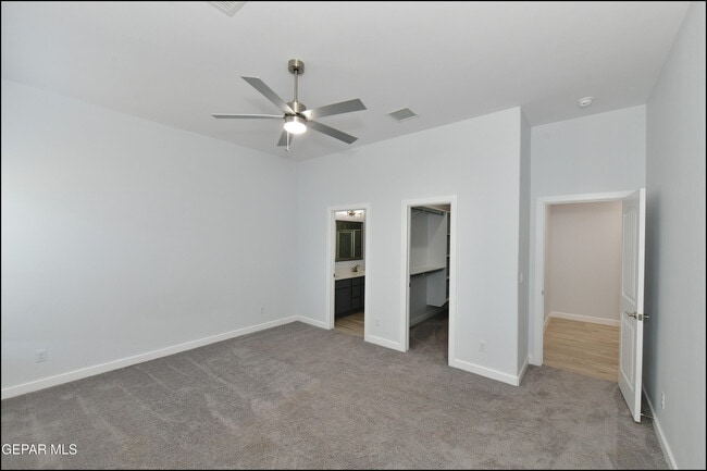 Building Photo - 142 Ruth Trl