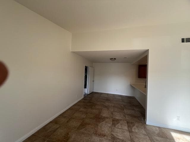 Building Photo - 4765 Mayten Ct