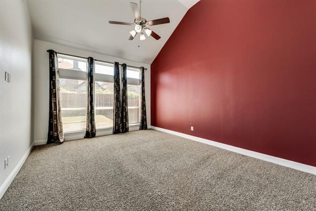 Building Photo - 2992 Overlook Dr