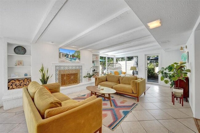 Building Photo - 2513 Whale Harbor Ln